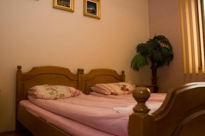 Pension Mellis Cluj Napoca Room photo