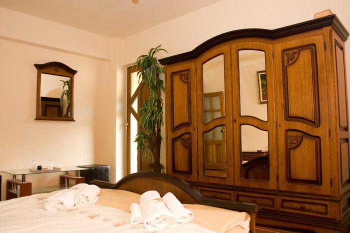 Pension Mellis Cluj Napoca Room photo